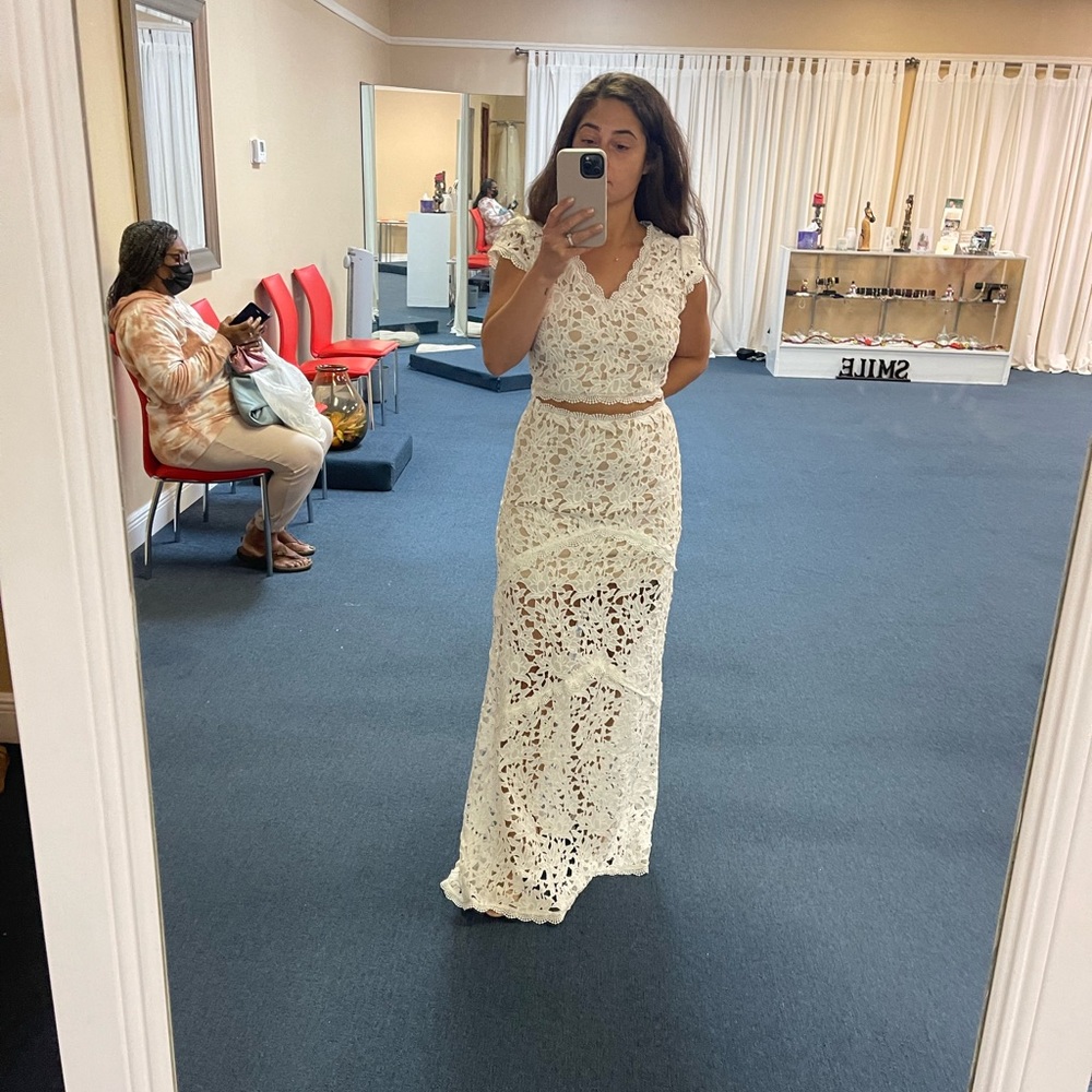 White lace two piece set with long skirt